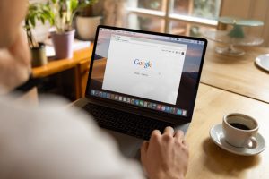 Why Hiring a Google Ad Agency Can Maximise Your ROI Faster