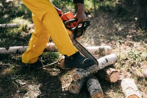 What to Consider When Buying Work Boots for Outdoor Jobs